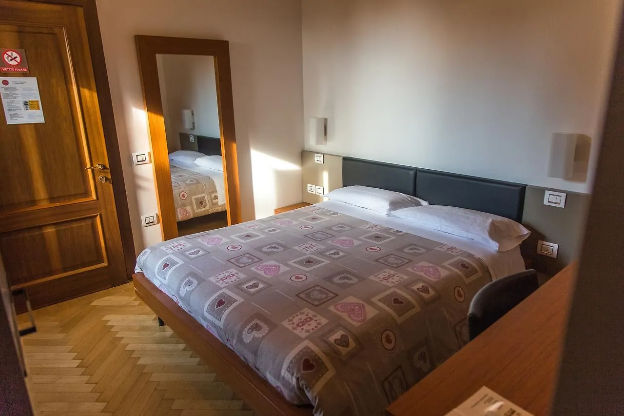 מלון מיראנו Locanda Da Piero