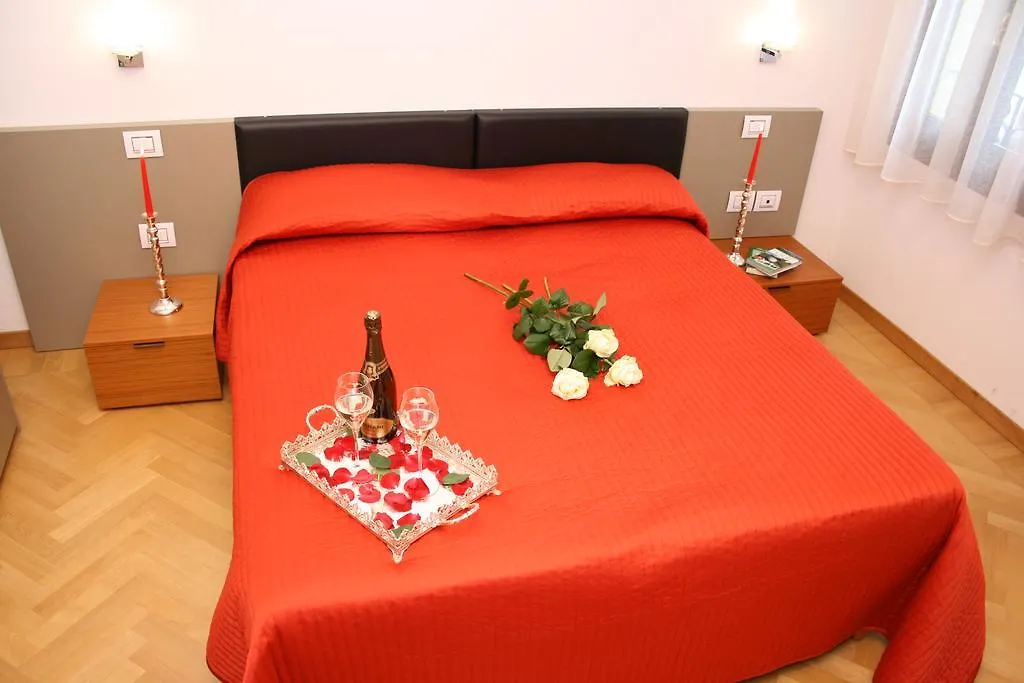 Locanda Da Piero 호텔 미라노